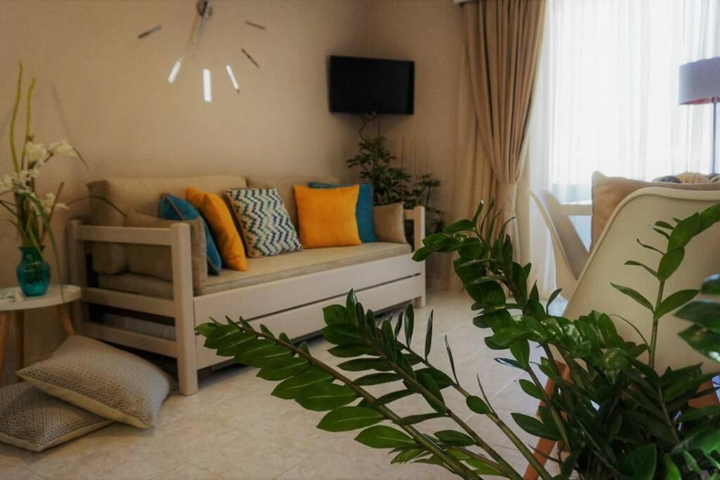 Remvi Deluxe Apartment 202 With Sea View Karpathos Esterno foto